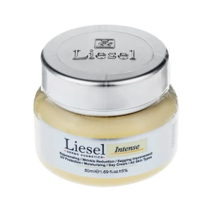 کرم روز ضد چروک لایسل مدل Day مناسب انواع پوست حجم 50 میلی لیتر